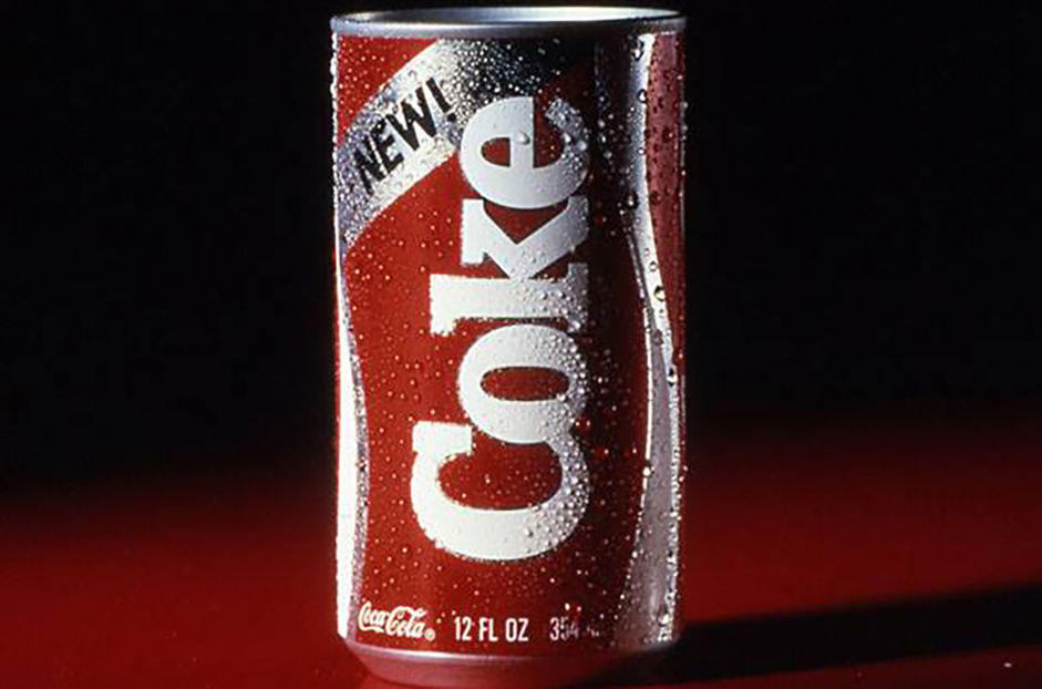 A can of New Coke